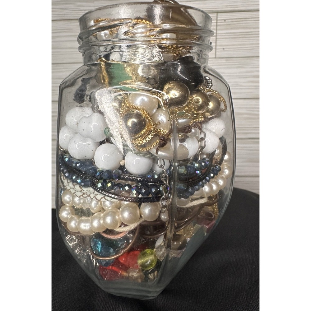 Mystery Mixed Jewelry Jar: Vintage-Modern Costume All Wearable Jewelry #11 Lot - Picture 8 of 10